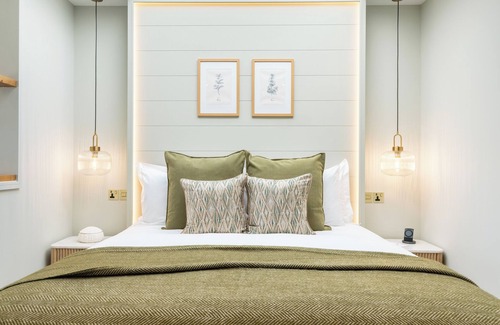 Middlezoy Hotel | Elements Suites