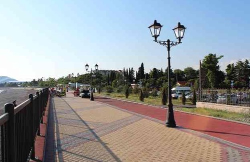 Imeritinskaya Lowland House | Elena House