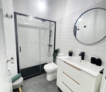 Carabanchel Apartment | ElenaHost Style & Comfort 5