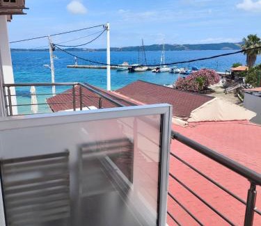 Aristotelis Hotel | elenamou rooms