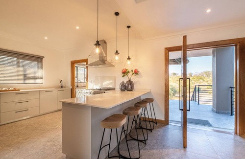 Belfast House | Elephant Point