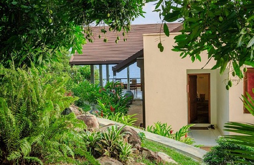 Kathaluwa Villa | Elevated Villa Overlooking Tranquil Koggala Lake