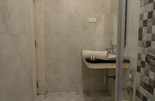 Yercaud Hotel | ELGOZO HOTEL DREAMS PARADISE
