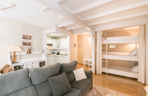 Beret Apartment | Eli by Totiaran