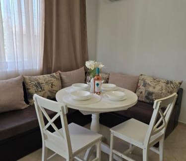 Aheloy Apartment | Elia Relax & Lux