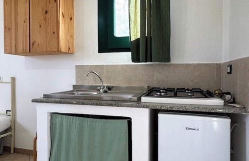 Diso House | Eliados Farmhouse - (4)Bungalow with pool and common areas, nestled among olive trees!