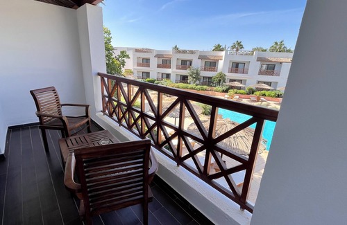 Sharm El Sheikh Resort | Elisir Spa Pool View