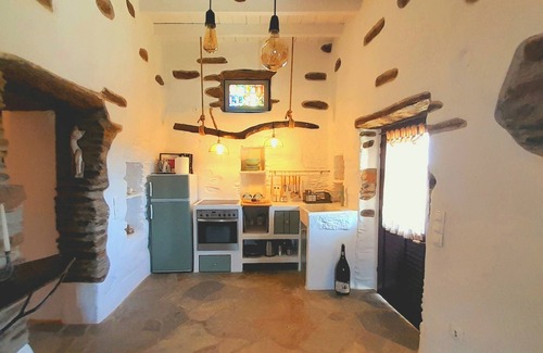 Andros House | Elissavet Cycladic old house with private pool and magnificent viewn