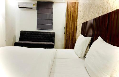 DLF Phase 5 Hotel | Elite 53 - Golf Course Road