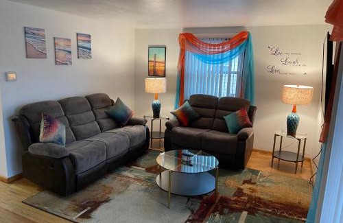 Milwaukee Apartment | Elite Casa Collection -free coffee, parking, and Wi-Fi