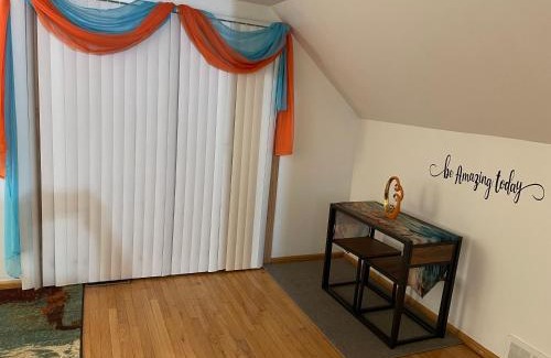 Milwaukee Apartment | Elite Casa Collection -free coffee, parking, and Wi-Fi