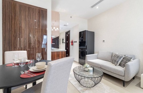 Downtown Dubai Apartment | Elite Downtown Residence 2203 · Romantic hideaway w breathtaking Burj Khalifa view