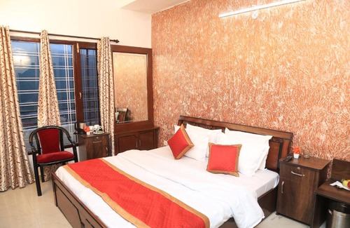 Kumarhatti Villa | Elite Villa