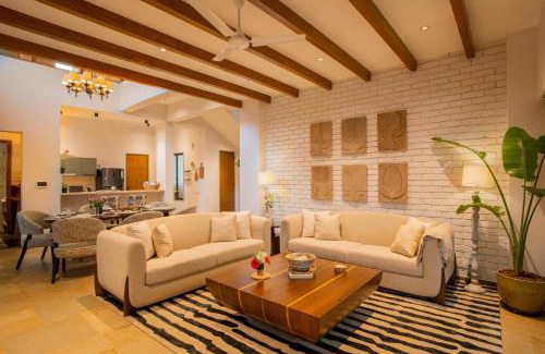 Assagao Villa | ELIVAAS 4 plus 1 BHK with Pvt pool - Amado Villa Shai