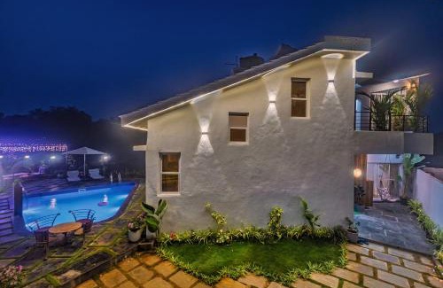 Nagaon Villa | ELIVAAS Moonlit retreat 3 BHK with Garden & Pool