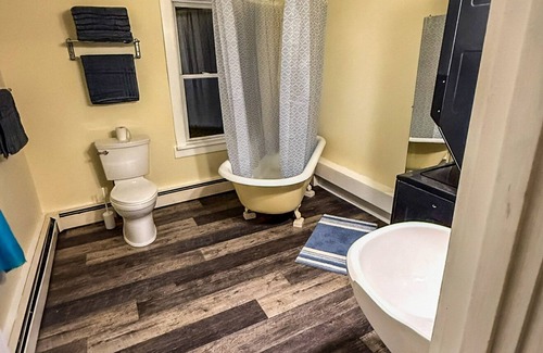 Millheim Other | Elk Creek Farmhouse near Penn State!