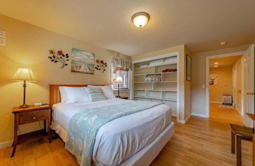 Orick House | Elk Meadow Cabins 7 Beachcomber Studio