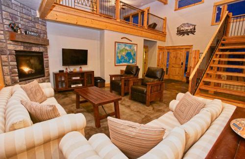 McCall House | Elk Ridge by Casago McCall - Donerightmanagement