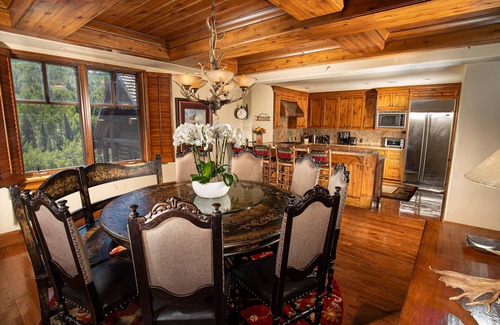 Avon Hotel | Elkhorn Escape by Cuvee - Luxury Penthouse at The Ritz Carlton Bachelor Gulch