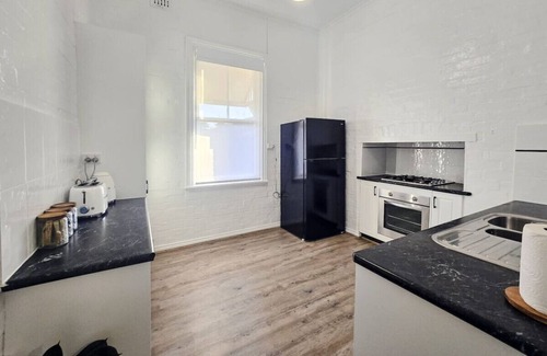 Wagga Wagga House | Ellamatta House Wagga 3bdr 2bth