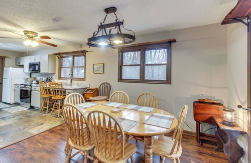 Ellijay Cottage | Ellijay Resort Cabin w/Fire Pit, Decks, & Hot Tub