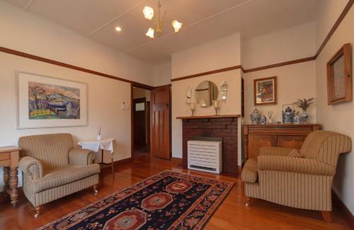 Nelson House | Elliott Street Gem