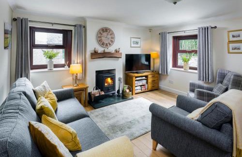 Caldbeck House | Ellwood House