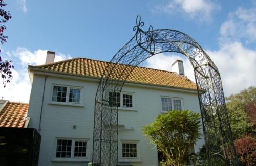 Walberswick House | Elm Gables
