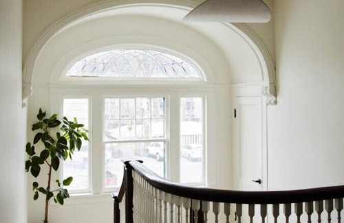 Dwight Apartment | Elm Grove Co.Housenhv