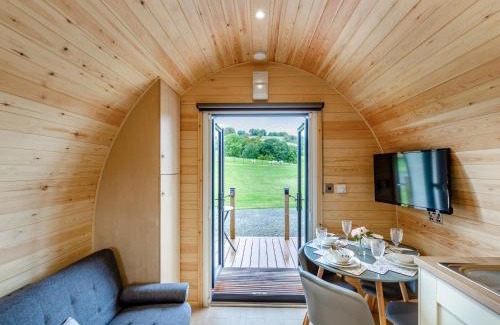 Welshpool House | Elm-Uk36259