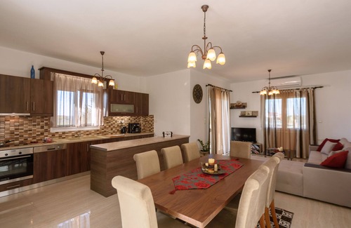 Faistos House | Elpidis Villa