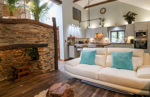 Liskeard Cottage | ELVAN COTTAGE, family friendly, luxury holiday cottage in Liskeard
