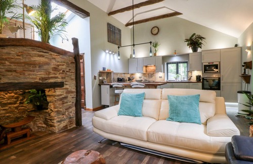 Liskeard Cottage | ELVAN COTTAGE, family friendly, luxury holiday cottage in Liskeard