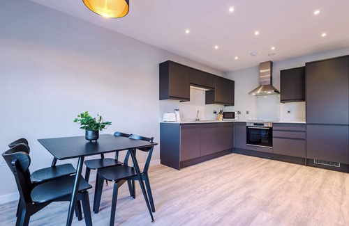 Southport Apartment | Elysée Suites - Stunning 2 Bed Flat in Southport