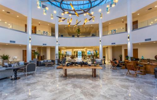 Akovitika Hotel | Elysian Luxury Hotel and Spa