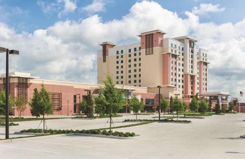 Kissimmee Hotel | Embassy Suites by Hilton Orlando Lake Buena Vista South