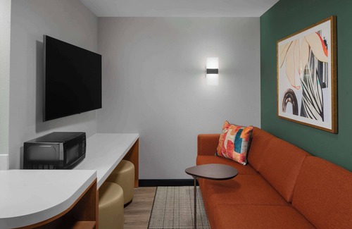 Madison Hotel | Embassy Suites By Hilton Madison Downtown