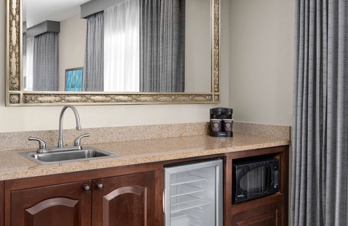 Main - Military Plaza Hotel | Embassy Suites San Antonio Riverwalk-Downtown