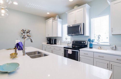 Ono Island House | Embrace Paradise: Beautiful Townhome Celebrates The Lost Key Lifestyle!