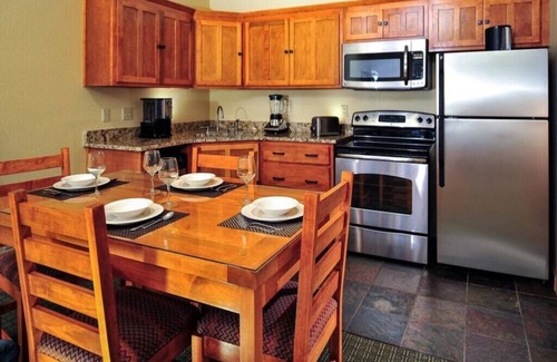 Brian Head Cabin | Embrace the mountain magic and enjoy the cozy lodge life in Brian Head, Utah!