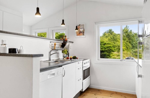 Hoeve Strand House | "Emeli" - 100m from the sea by Interhome