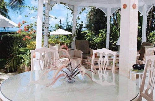 Gibbs Bay Villa | Emerald Beach 1 - Villa Solandra | Beach Front - Located in Exquisite Gibbs Bay with Private Chef Services