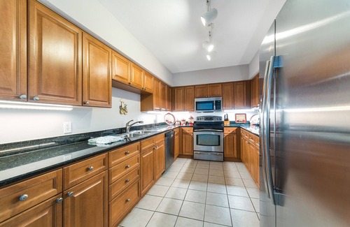Panama City Beach Condo | Emerald Beach by Southern Vacation Rentals