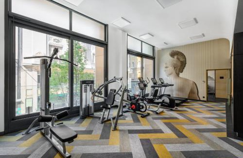 Inner City Budapest Apartment | Emerald Downtown Luxury Suites by Continental Group