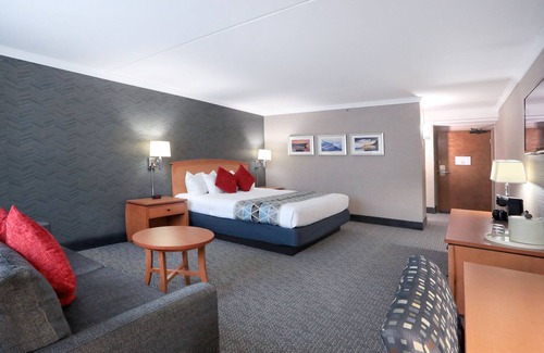 Fife Hotel | Emerald Queen Hotel & Casino