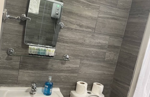 Fulford House | Emerald Residence