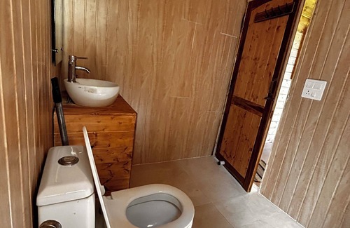 Bhimtal Bed & Breakfast | Emerald Trail
