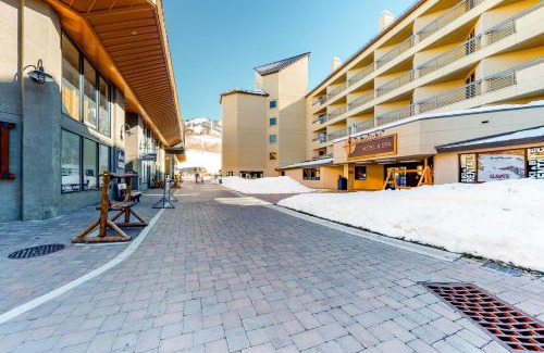 Crested Butte Apartment | Emmons Escape & Cozy Slopeside Condo