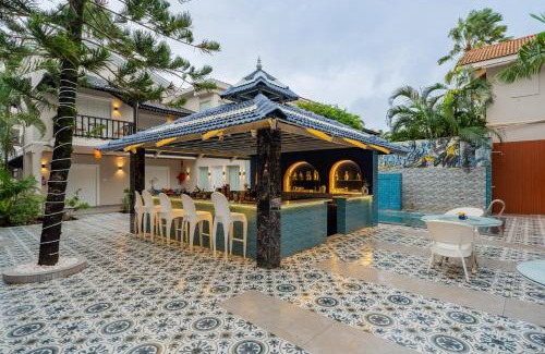 Vagator Hotel | Emperor Ozran by Alaya Stays