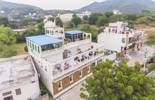 Udaipur District Villa | Emperor Palace - A Heritage Villa
